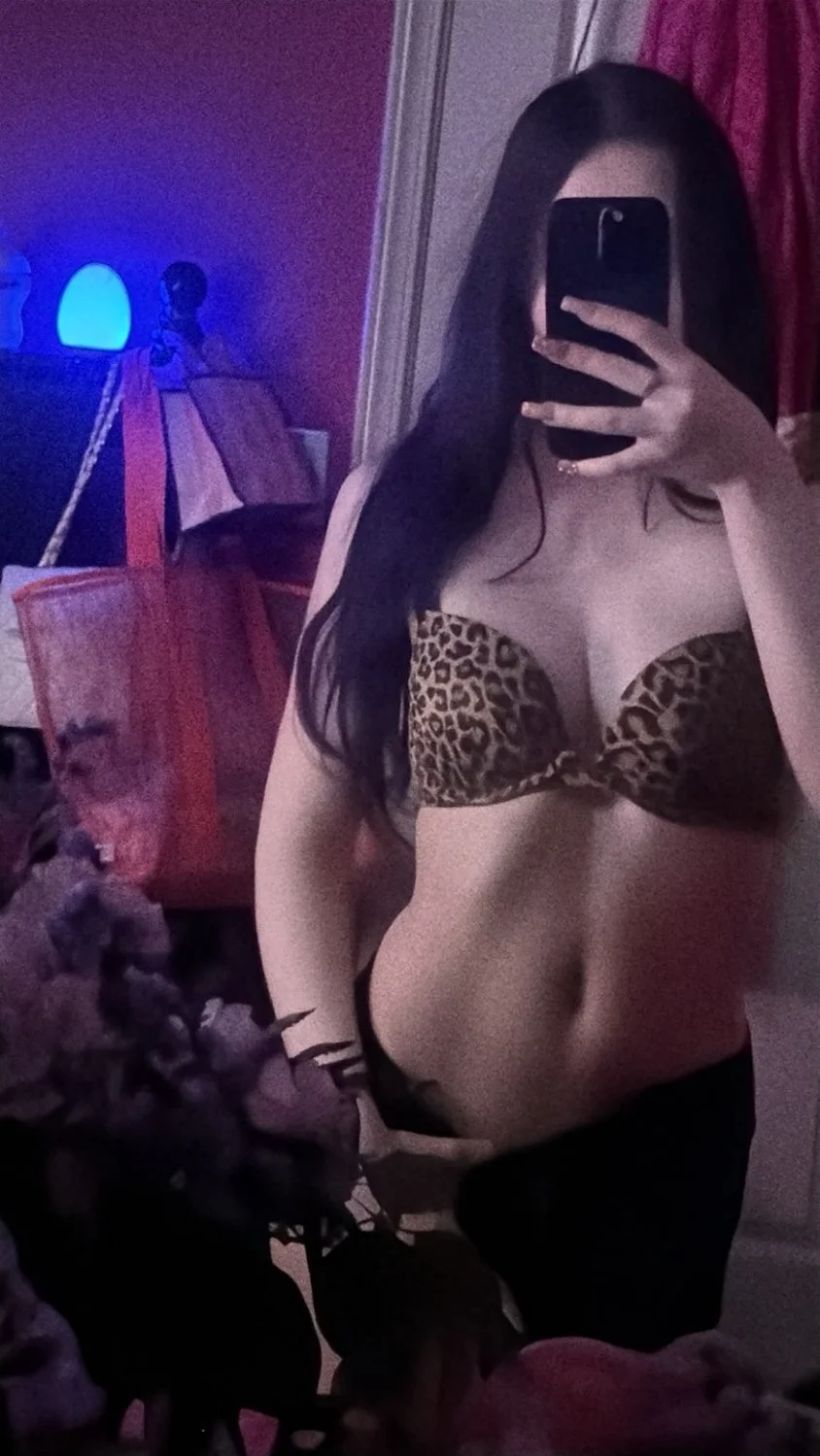 Young hoe I fuck from Salinas image 6