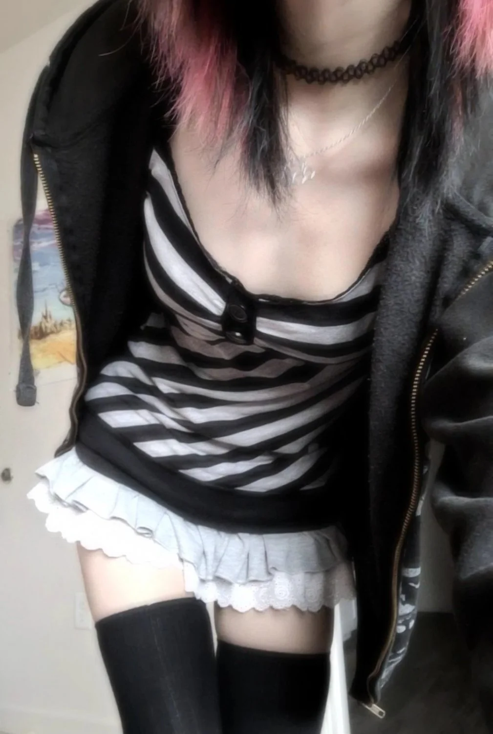 slim emo pink hair slut leaked image 3