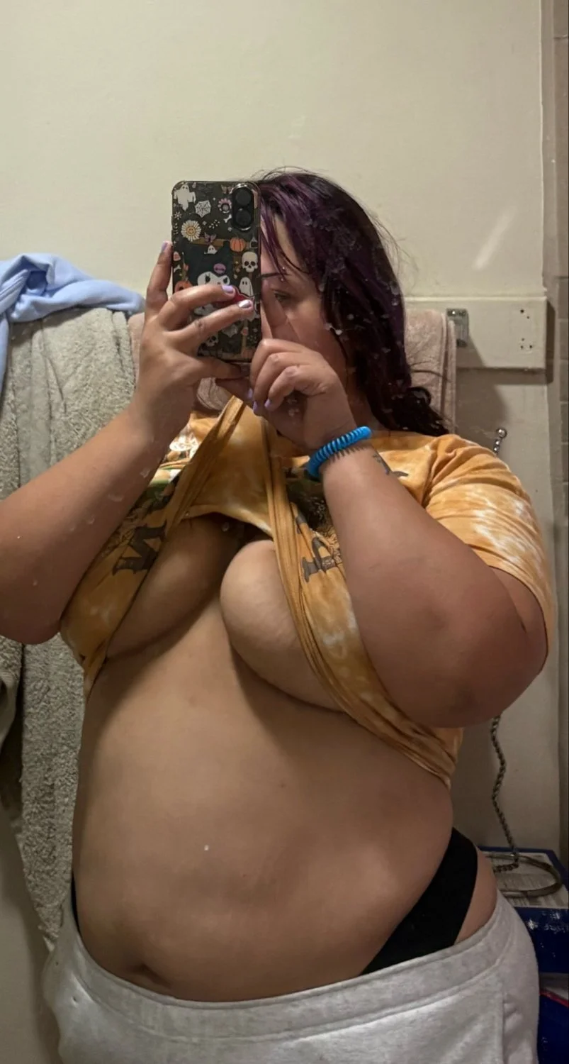 Chubby Mexican hoe image 9