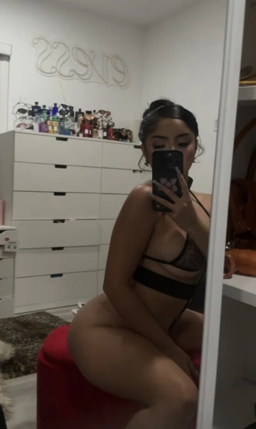 Evelyn Ortiz image 7