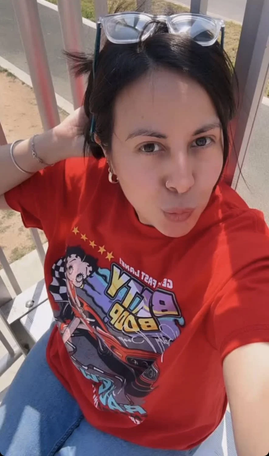 Nice Latina with sexy feet and body image 5