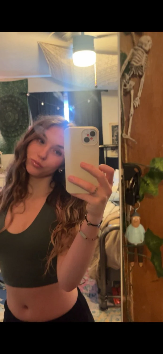 gf wants 10” BBC to embarrass me & ruin her pussy deeper than I ever will. DM us if ur from OH image 3