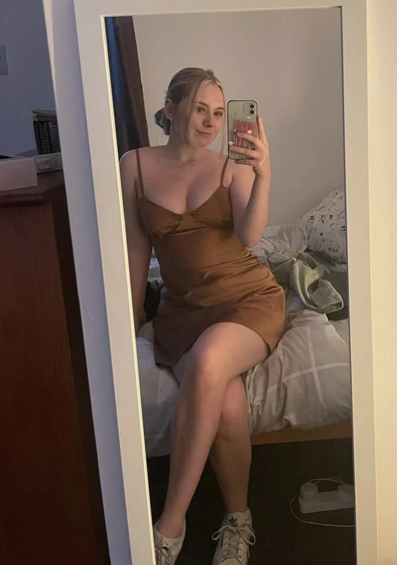 DM to jerk to my sister image 3