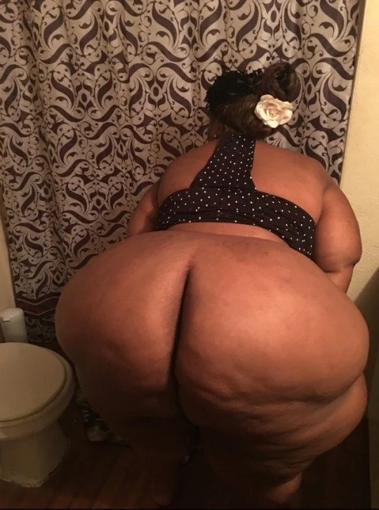 SSBBWs Straight Drop 4 main image