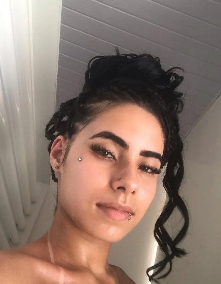 Aliny Eduarda Magrinha Gostosa do Rabao image 12
