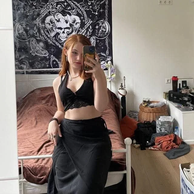Alt Girl With Fat Ass And Shaved Pussy. Save and Post before I delete main image
