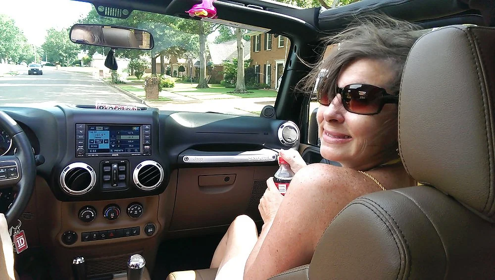 Cathy - Well Endowed Mature Milf. (pic2) image 32