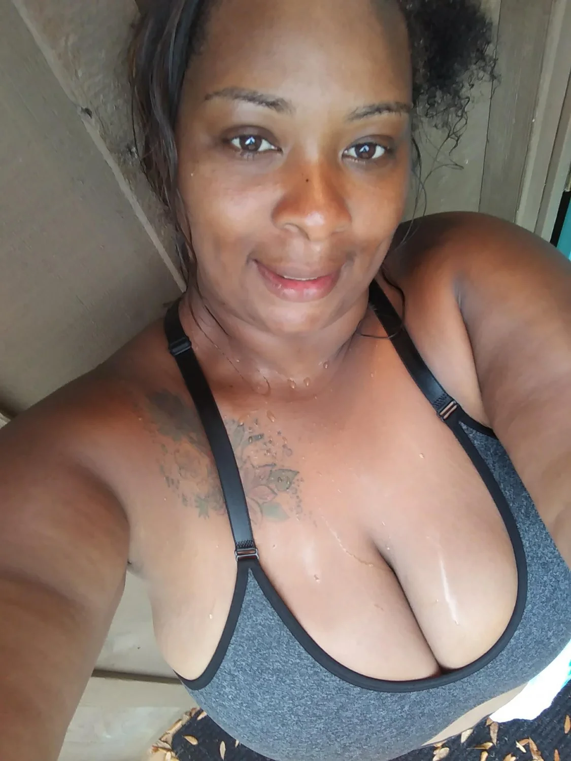 Big tits in Htown image 4