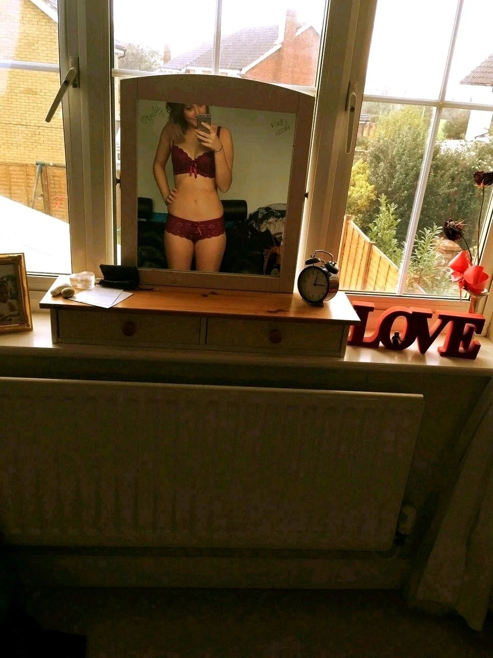 *My Faves* Bobbi 23 image 10