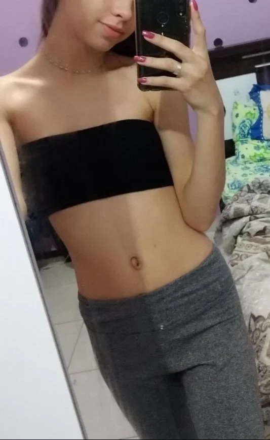 Corninho gosta de exibir a filha safada image 4