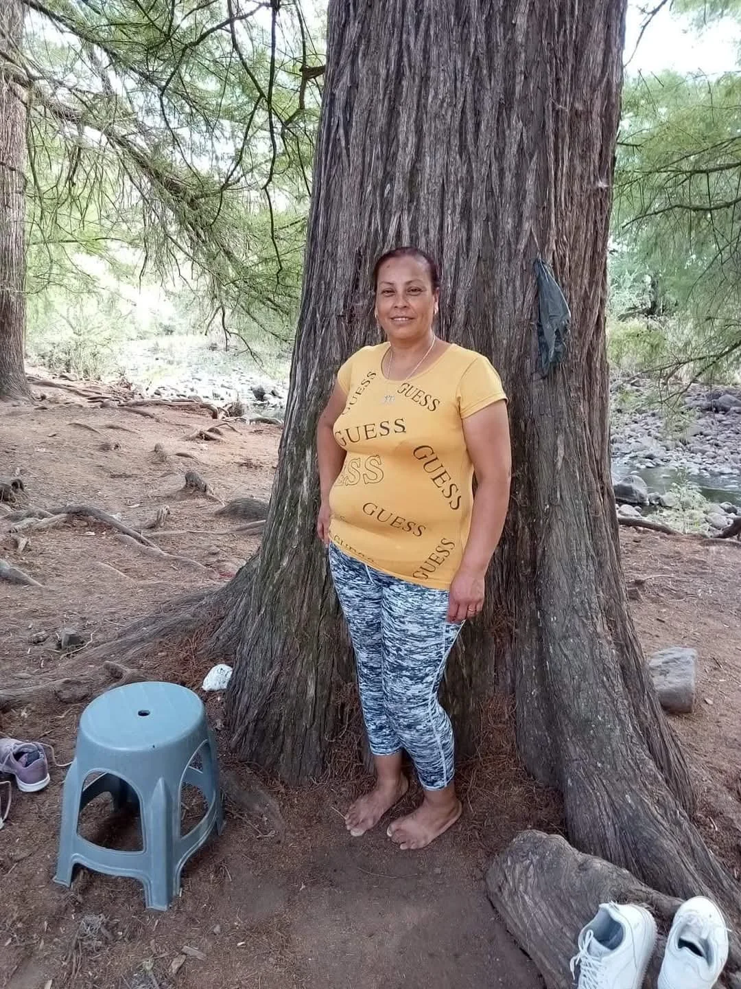 Madre soltera mexicana limpiadora de casas puta image 7