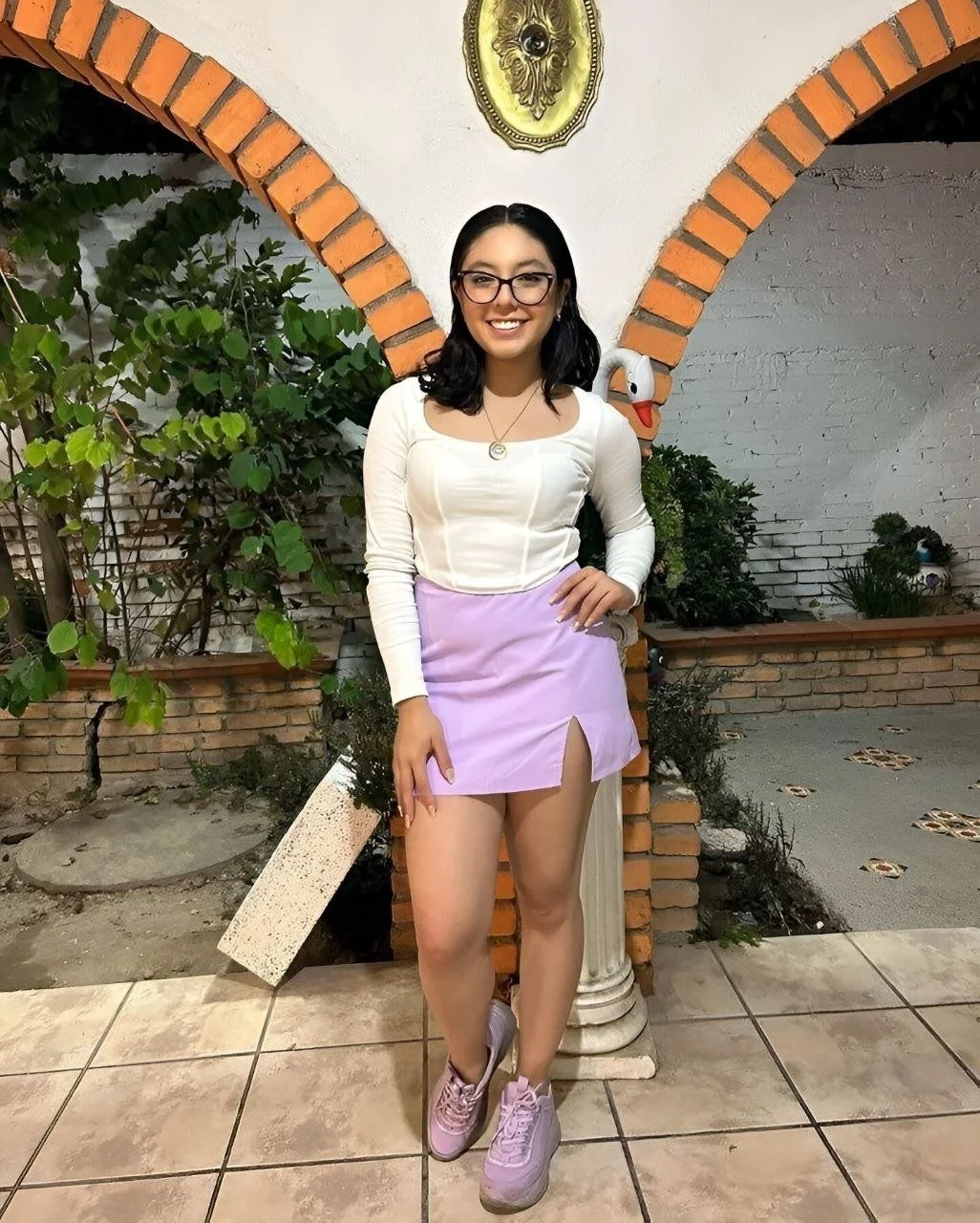 Chaparrita de Grandes Tetas 🤤😋 main image