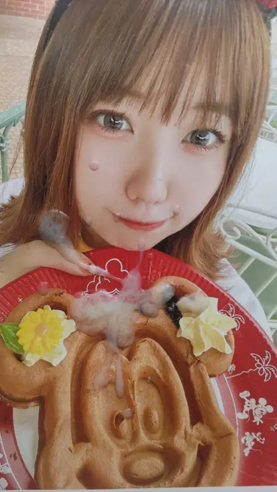 Japanese Idol bukkake(Mi○ami Kan○a) cover image