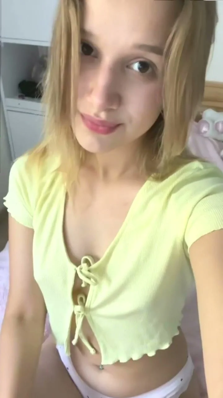 🔞 Wild horny fat ass nude pussy licking wet 💦🍑 Exclusive OF image 5