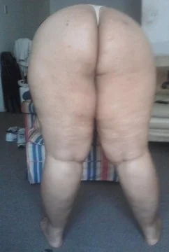 Big Fat ass bent over NYC 🍎 image 4