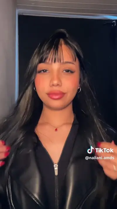 Novinha do insta cover image