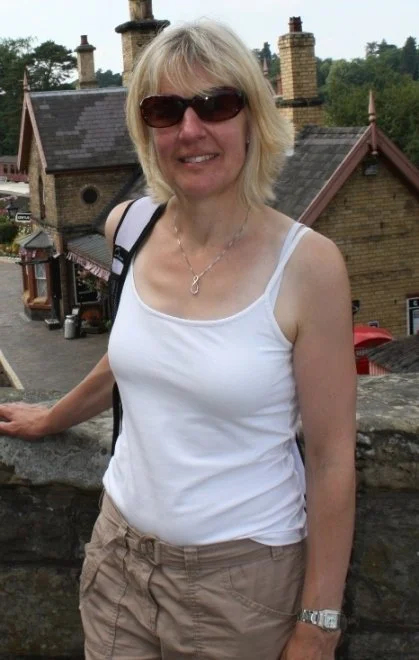 Caroline - Hot UK Milf pt1 image 28