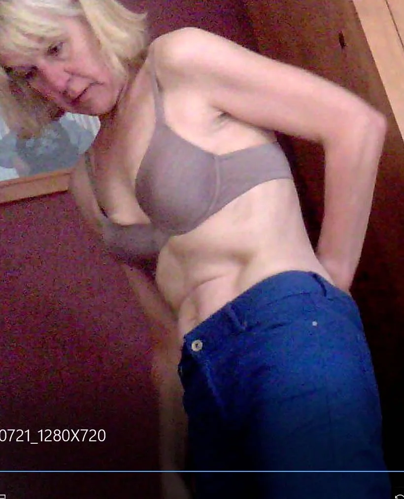 Caroline - Hot UK Milf pt1 image 29