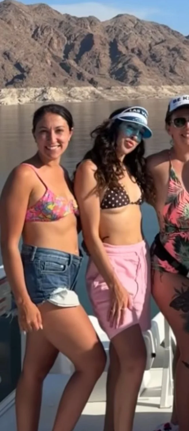 Paige G. and friends image 18