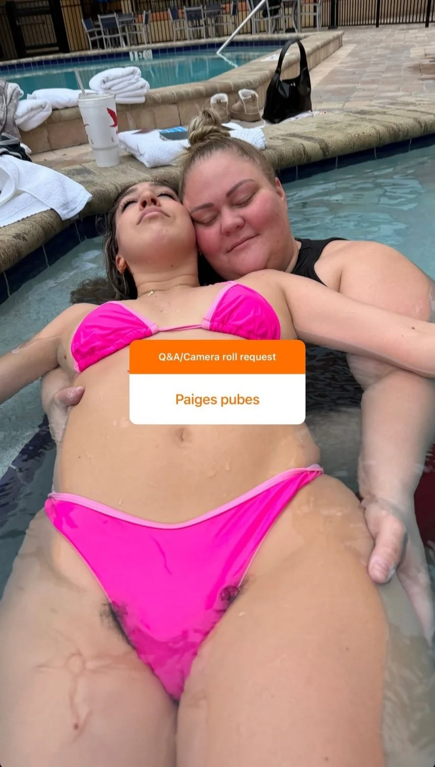 Paige G. and friends image 34
