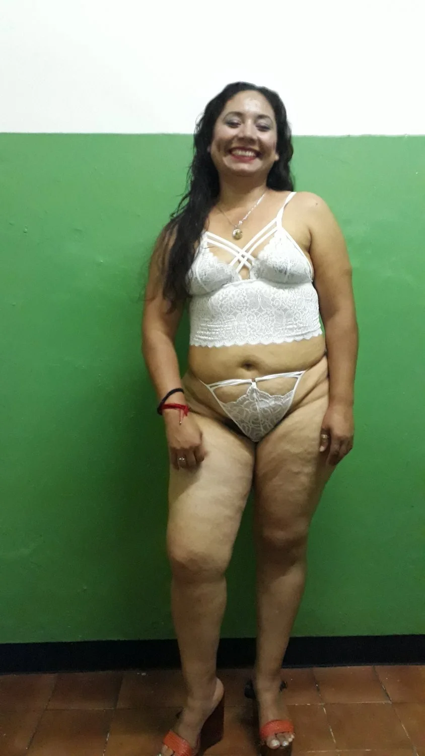 MI AMIGA LA MEXICANA JOVITA SARABIA ES UN PUTÍSIMA LE ENCANTA LA PINGA Y TAMBIÉN MAMAR RICO image 5
