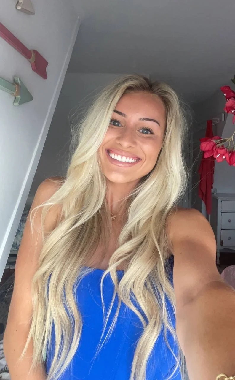 Hot Blonde Teen Snap Leak, DM To Buy Full Set main image