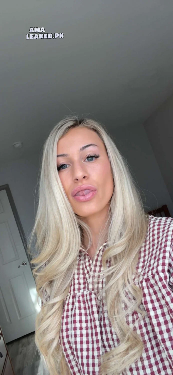 Hot Blonde Teen Snap Leak, DM To Buy Full Set image 15
