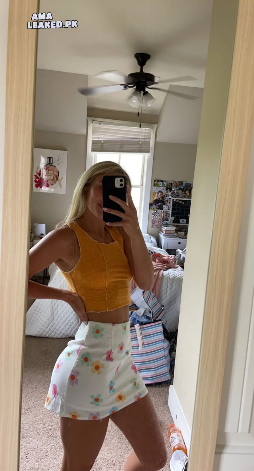 Hot Blonde Teen Snap Leak, DM To Buy Full Set image 19