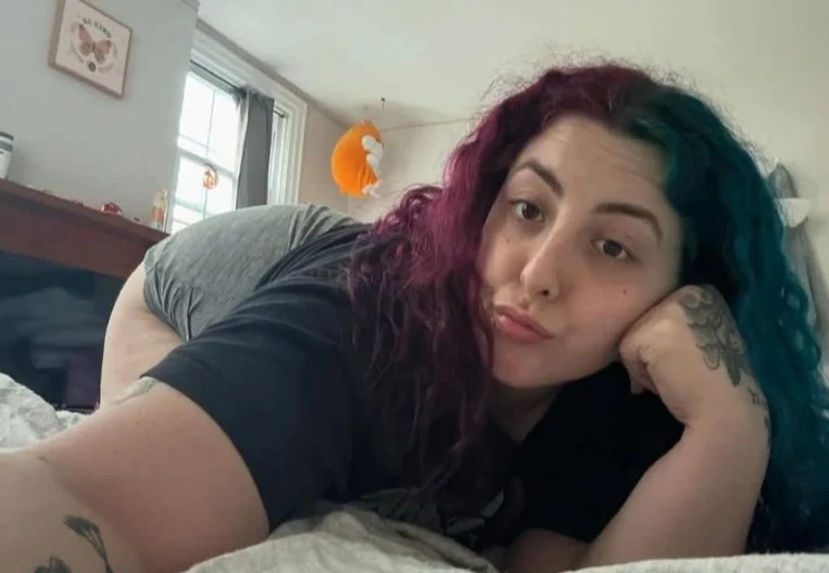 Goth milf lets me crack leaked main image