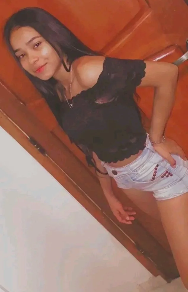 Tesão de novinha🔥 image 4