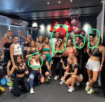 Caiu na Net, alunas da academia com treinador pilantra cover image
