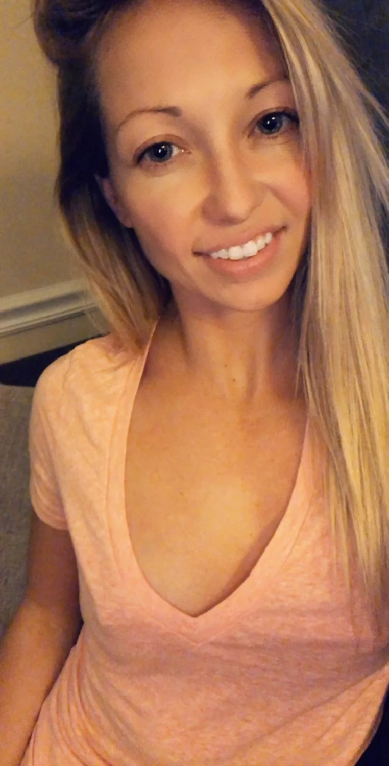 Sweet Florida slut Natalie, 25, wants to be on show for us image 25