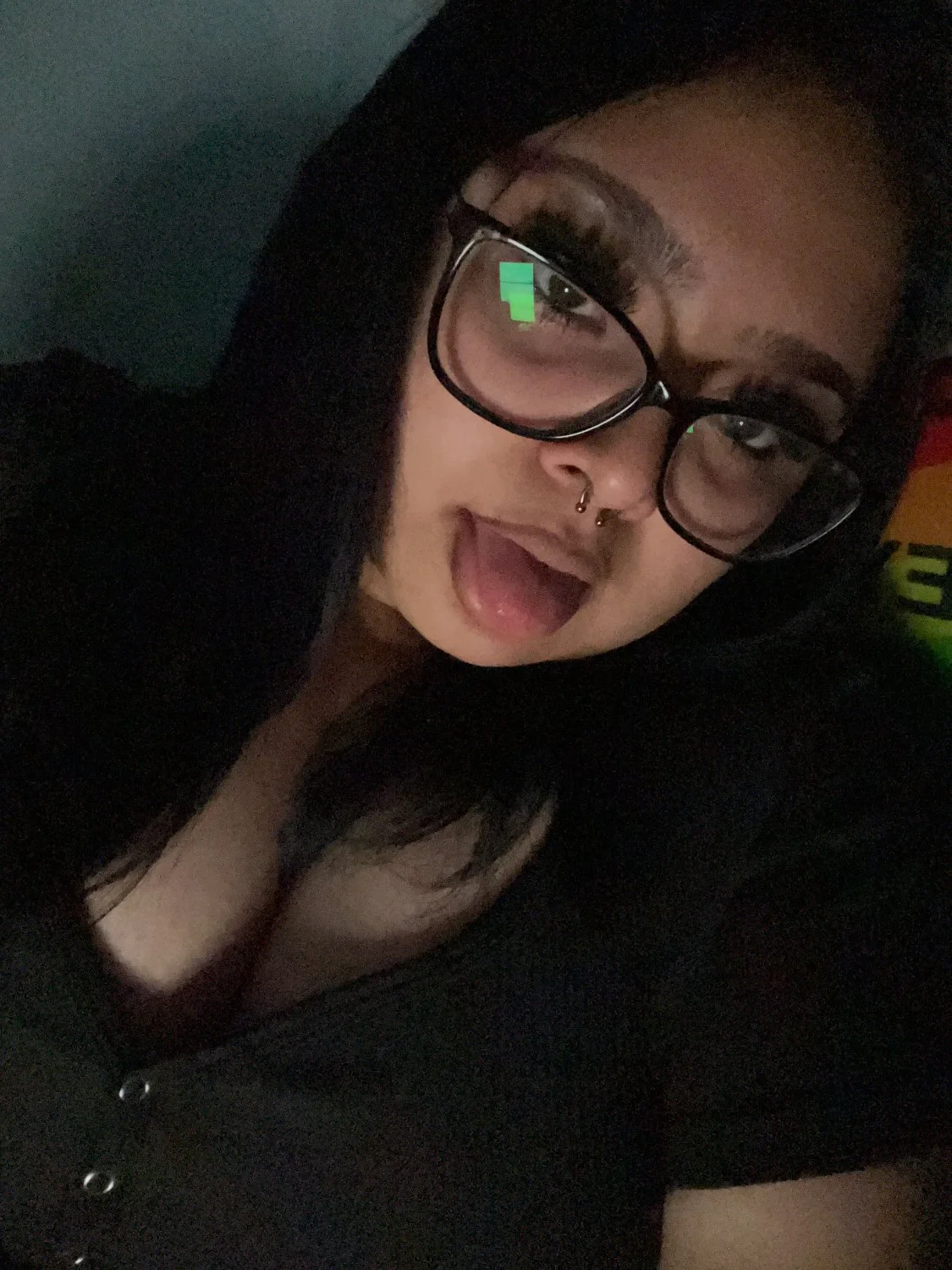 dm for more of my girlfriend image 3