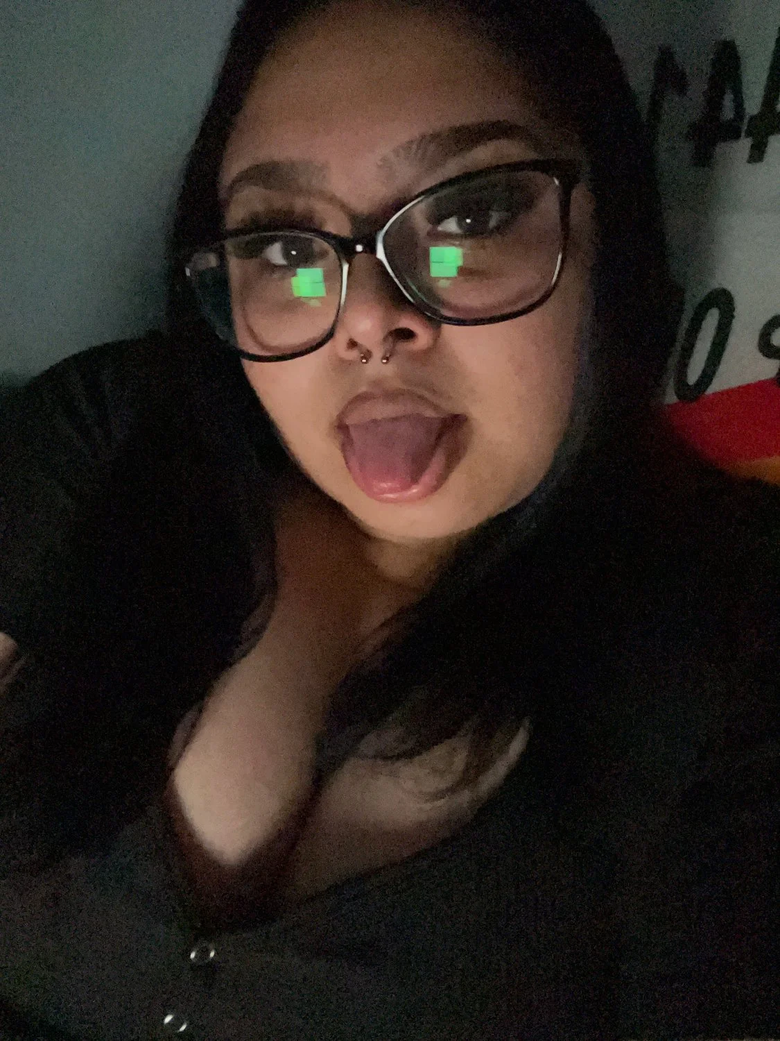 dm for more of my girlfriend image 5