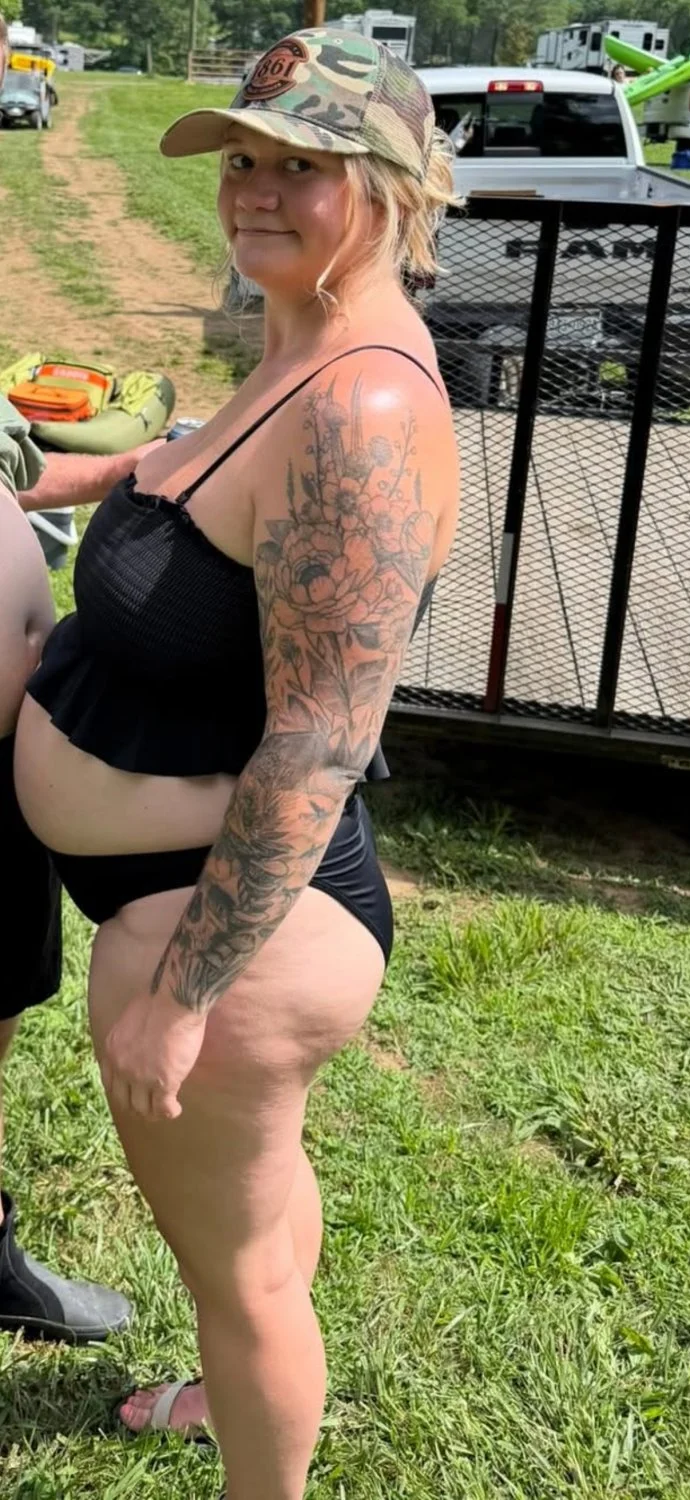 Friend’s Preggo Wife image 4