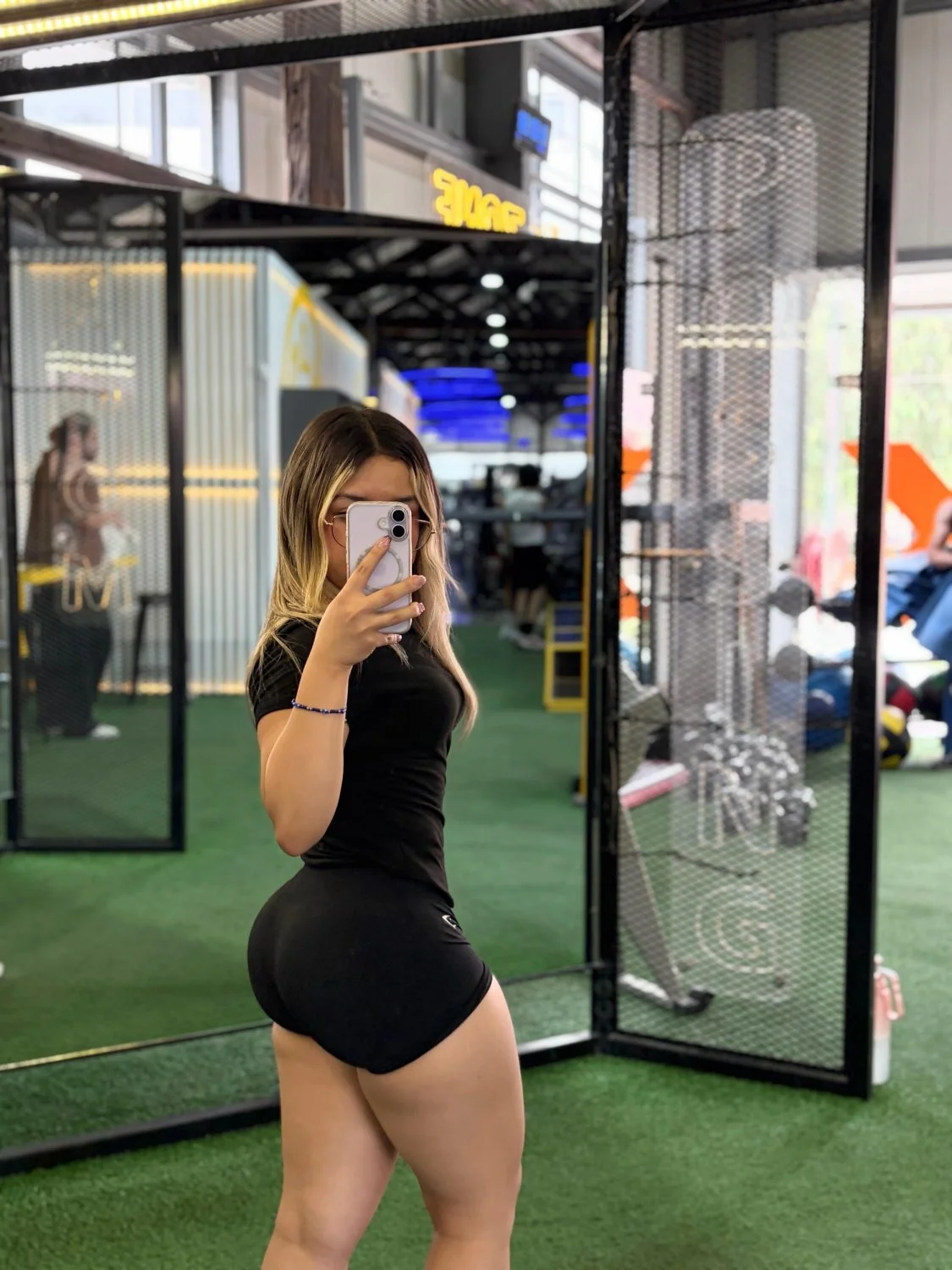 Gym Time🔥🍑💪🏼 image 6