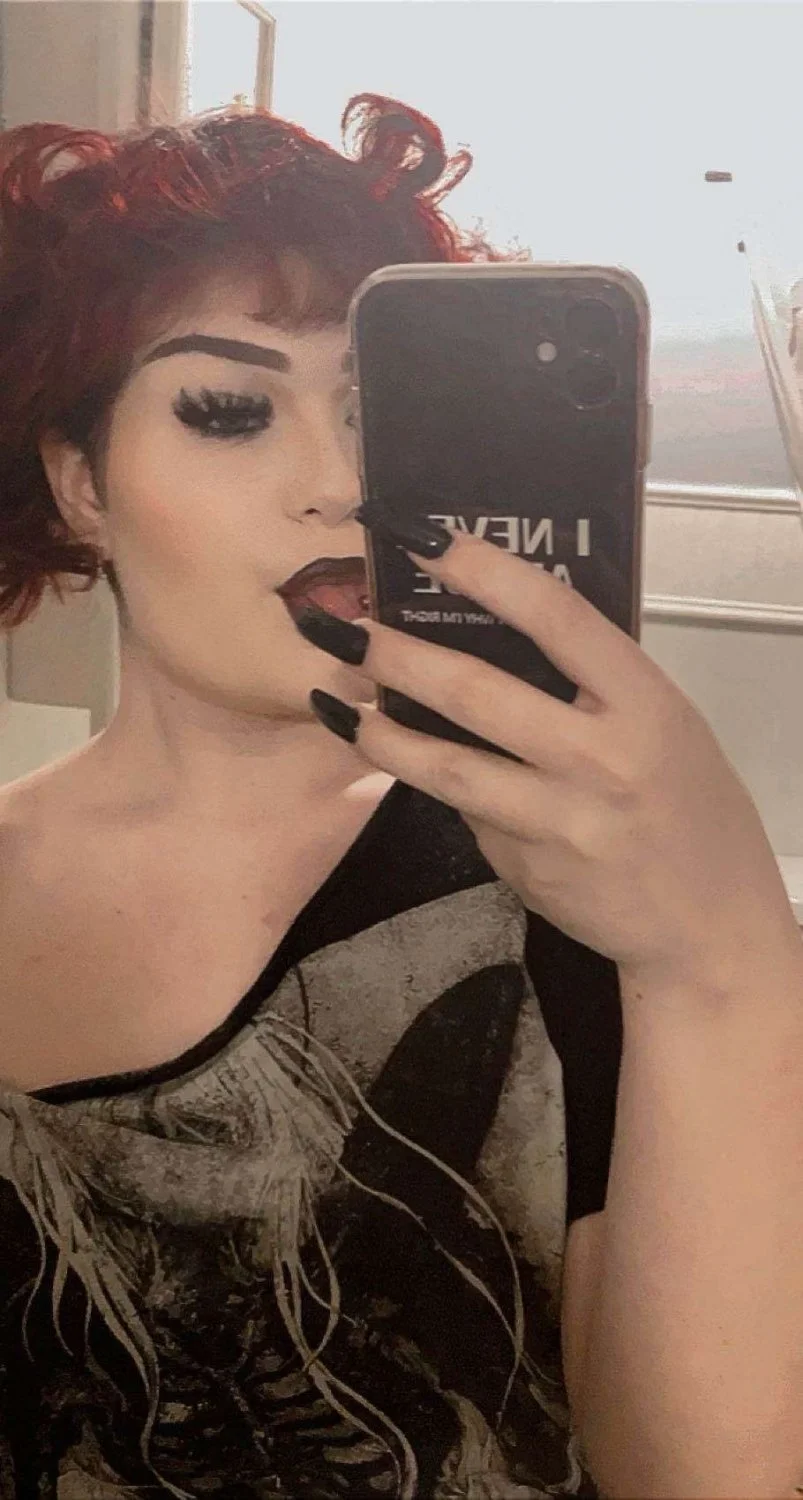 Hot 19 year old alt Tay wants to be a Webslut image 2
