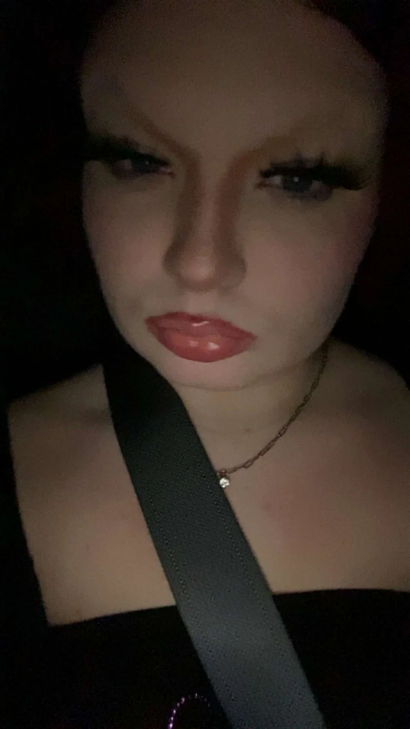 Hot 19 year old alt Tay wants to be a Webslut image 8