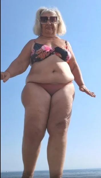 ANNA BBW GRANNY image 12