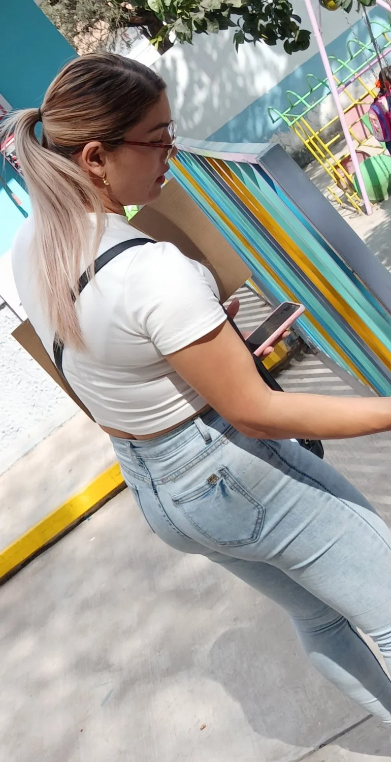 Voyeur Reyna hermosa putimami rico culo image 12