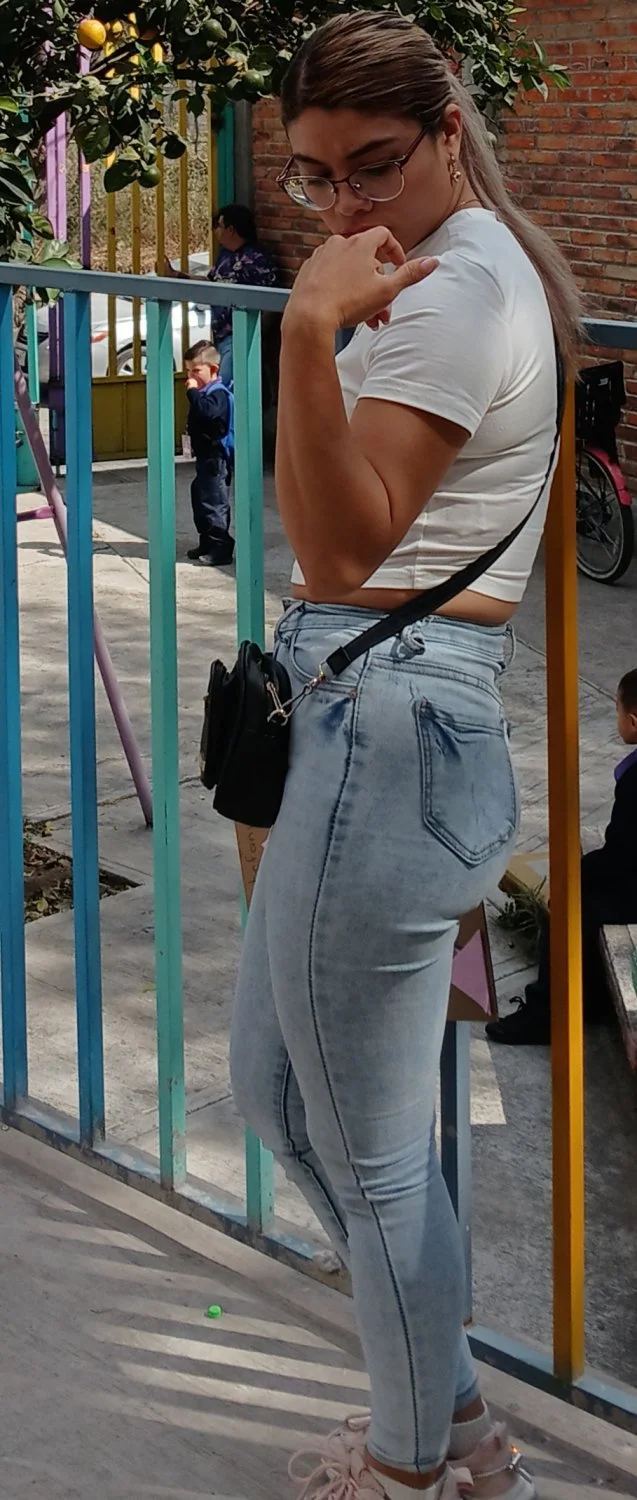Voyeur Reyna hermosa putimami rico culo image 7