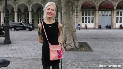 A Sexy French MILF Is Having a Good Time cover image