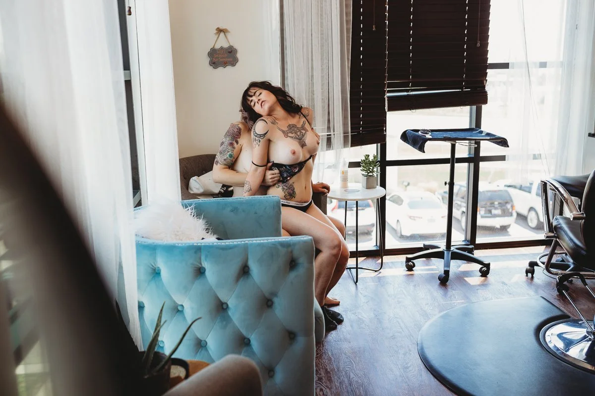 Find me this salon! Boudoir image 17