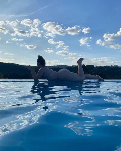 loirinha cavala do insta 1 - no nudes cover image