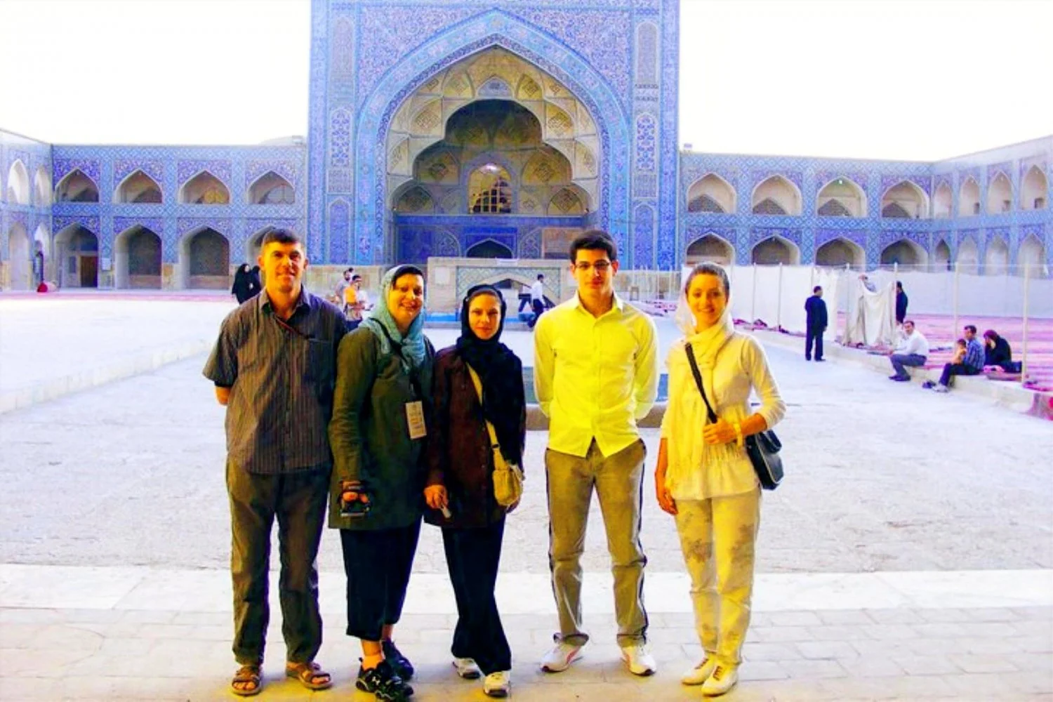 Vacationing in Iran main image