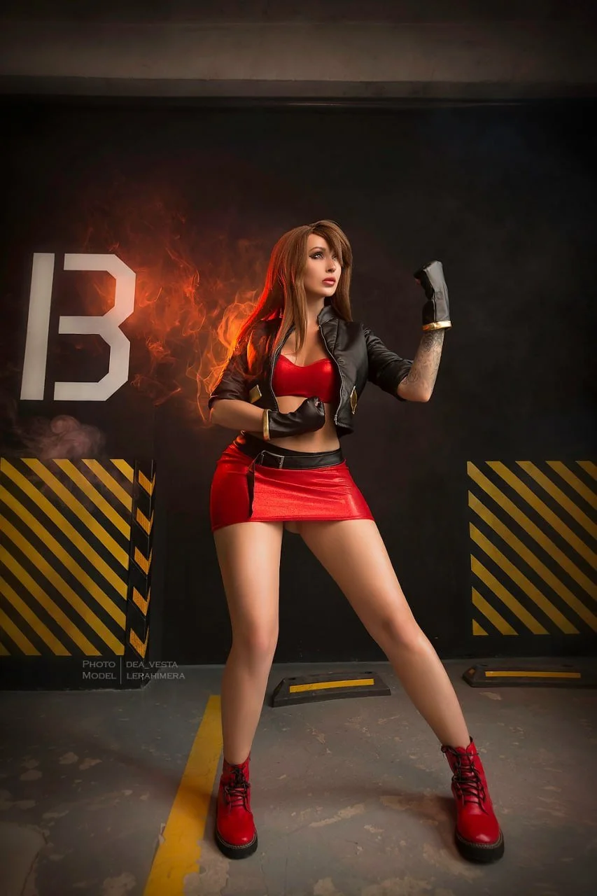 Who TF is This Cosplayer Playing?! CIS 🤷😇🙏 image 3
