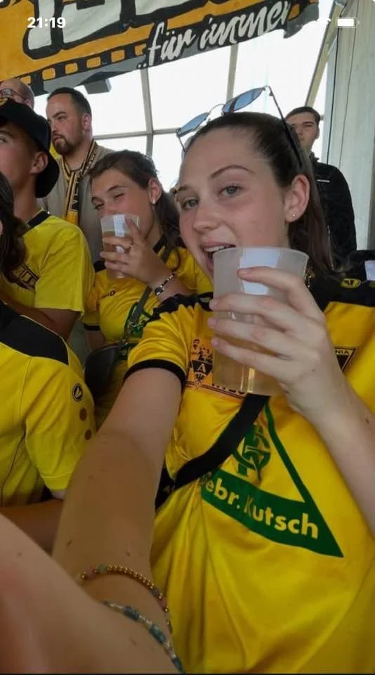 German slut Jona lost in IRL game image 3