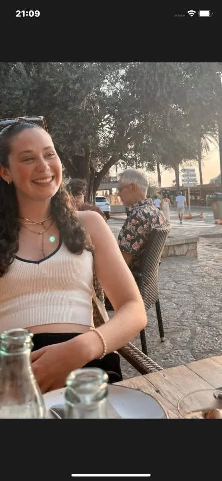 German slut Jona lost in IRL game image 4