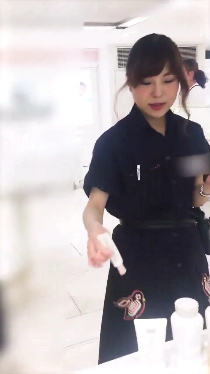 🔚Japanese　店員　逆さ　良い眺め　ソフトエロ　一発やりたい main image