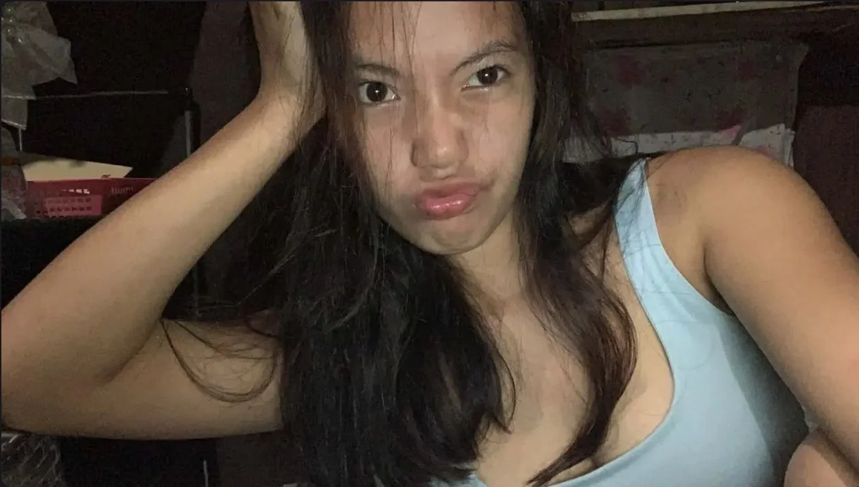 The only pinay that i saw with this kind of pinkish huge titties. image 2